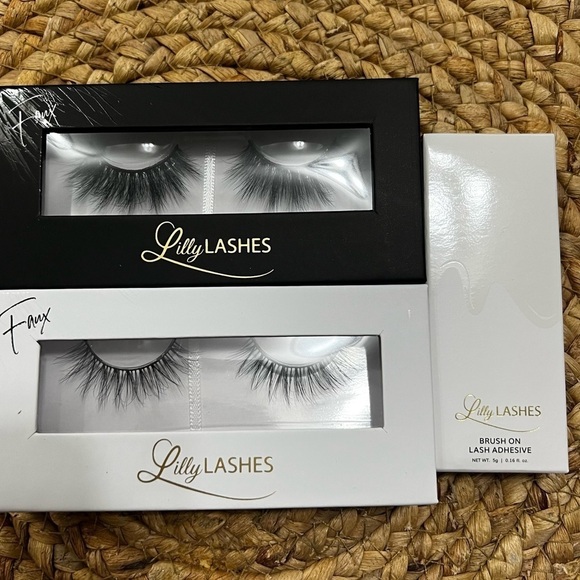 Lilly Lashes Faux Mink Lash Bundle - Picture 1 of 12